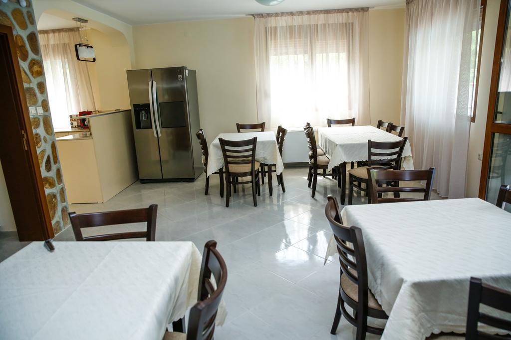 Villa Drecheva أوجنيانوفو الغرفة الصورة